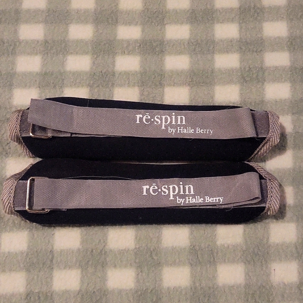 Nwot Halle Berry 1 lb Leg Weights